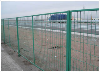 框架護(hù)欄網(wǎng) 框架護(hù)欄網(wǎng)